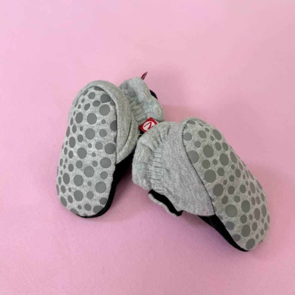 Gray and Black Baby Booties - Picture 7 of 9